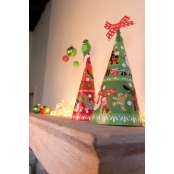 Sapin de Noel à décorer avec des gommettes 3 pièces