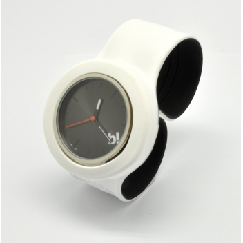  - 3700982249882 - Bill's watches - Montre B! Bracelet blanc & cadran noir - 2