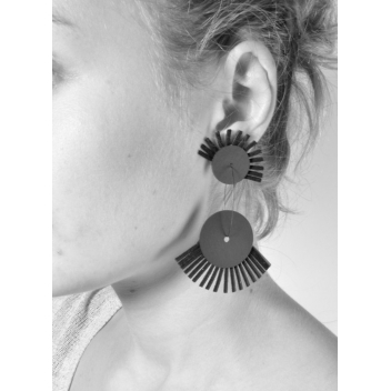 S1398-bleu-clair - 3700982206960 - Christina Brampti - Longues boucles d\'oreille Brampti Bleu clair - 2