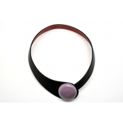 Collier cuir noir et céramique violet