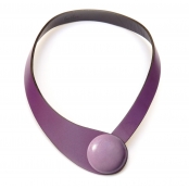 Collier cuir violet et céramique violet