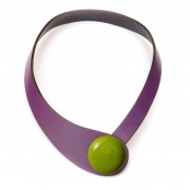 Collier cuir violet et céramique vert