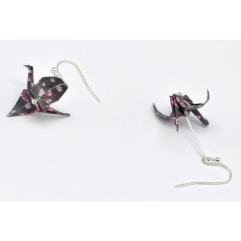  - 3700982216372 - The cocotte - Boucles d\'oreille papier Origami Grue Rose gris f. - France