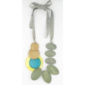 Collier long couleurs naturelles