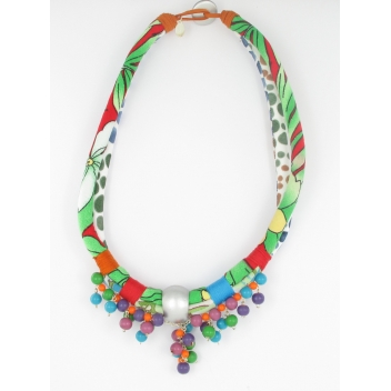17187 - 3700982205758 - Fanny Fouks - Collier ethnique tissu et perle - 3