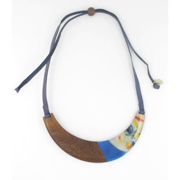 23487 - 3700982203648 - Fanny Fouks - collier plastron bleu - 2