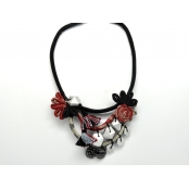 Collier textile rouge noir et gris