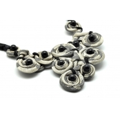 Collier textile gris et noir