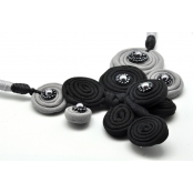 Collier textile gris hématite et noir