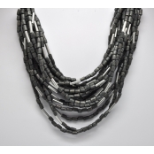 Collier en bois Gris