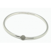 Bracelet rigide avec coeur ressort