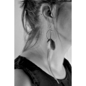 Boucles d'oreille plume pt anneau 12cm gris violet