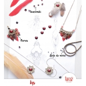 Lys : Collier plastron